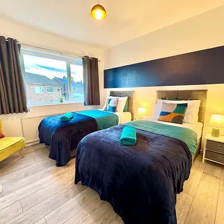 Apartment 3bdr Free Park-wi-fi Near Stadium Short&long Leeds (West Yorkshire)
