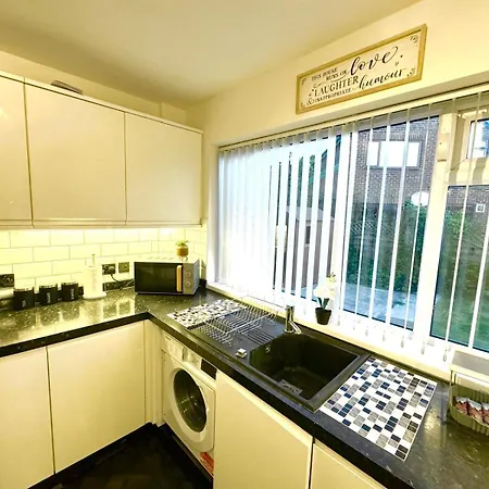 Apartment 3bdr Free Park-wi-fi Near Stadium Short&long *